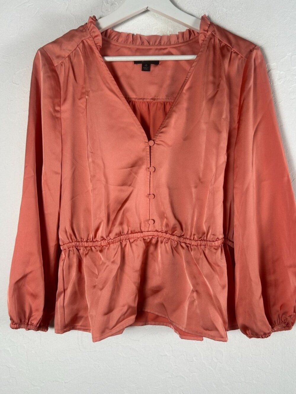 J. Crew Womens Coral Satin Long Sleeve Peplum Blouse Size 10 Ruffle Neck Casual
